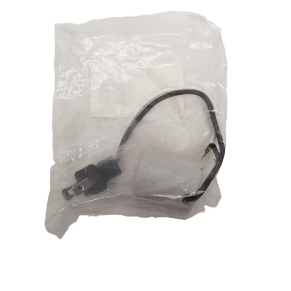 Lamp Socket S101181000 Bath Ceiling Fan Light Ceramic Base New in Package - Picture 2 of 2